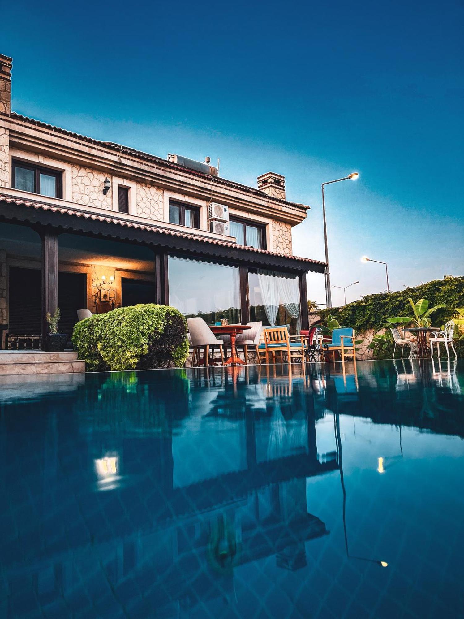 Muup Alaçatı Luaran gambar